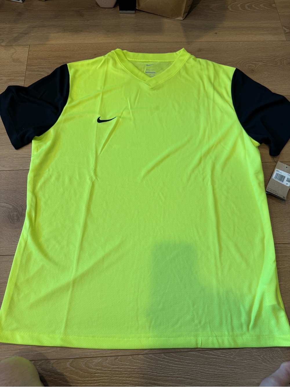 Nike Men’s High-Visibility Yellow Short Sleeve Training Shirt dry fit